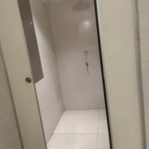bathroom2-b2c41-3130_193-twebp80