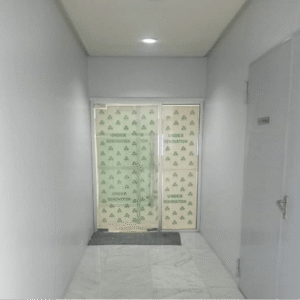 Floor Plate LT. 10 - Luas 347.75 sqm